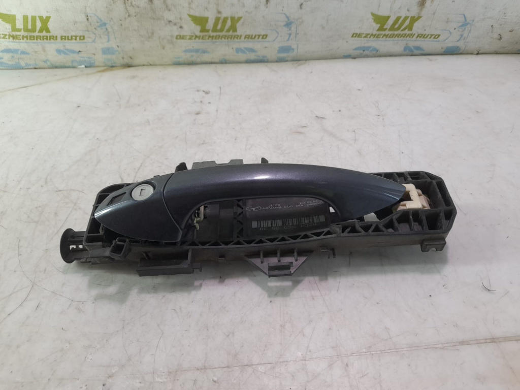 Maner exterior stanga fata A2047600534 Mercedes-Benz CLS-Class C218/X218 [2011 - 2014] 3.0 cdi om642854