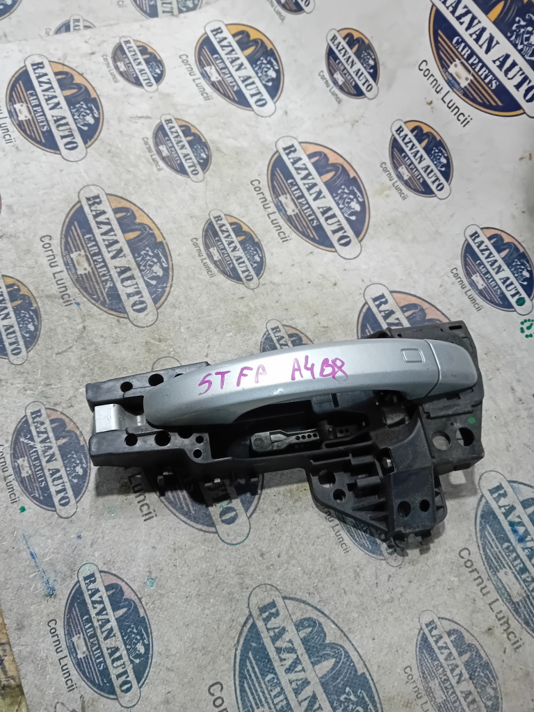 Maner exterior stanga fata Audi A4 B8 2011