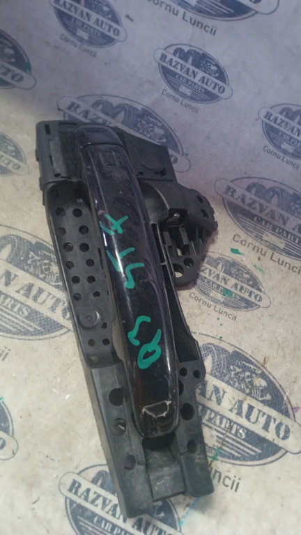 Maner exterior stanga fata Audi Q3