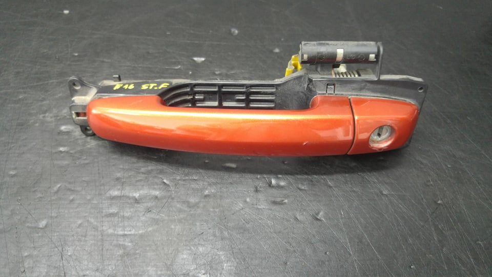 Maner exterior stanga fata fiat sedici 189