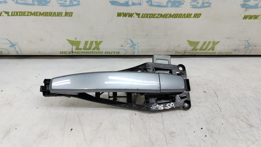 Maner exterior stanga spate 24463749 Opel Zafira B [2005 - 2010]
