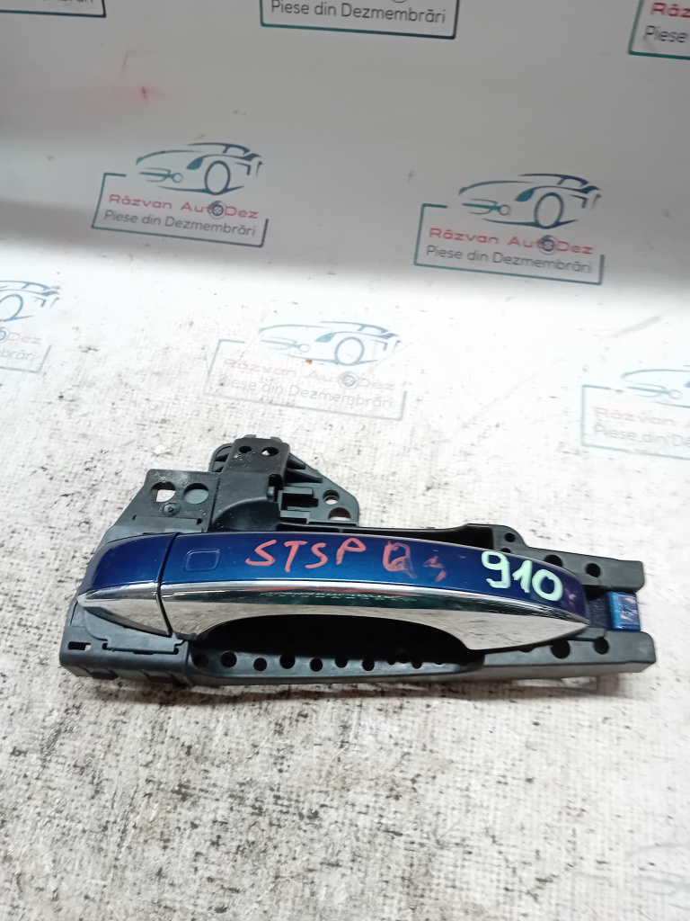 Maner exterior stanga spate Audi Q5 2010