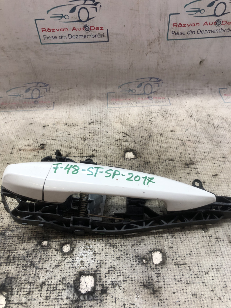 Maner exterior stanga spate BMW X1 F48 2017