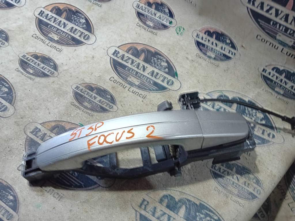 Maner exterior stanga spate Ford Focus 2 2010