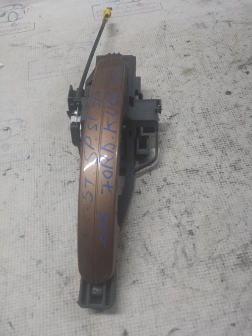 Maner exterior stanga spate Ford Kuga 2014