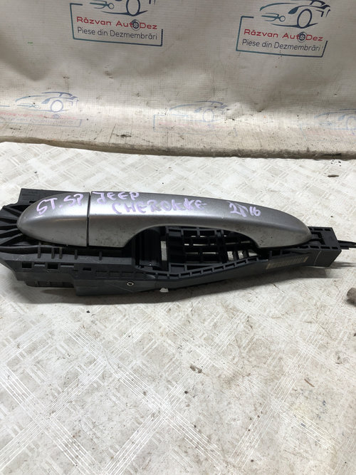 Maner exterior stanga spate Jeep Cherokee 2.2 Motorina 2016, -