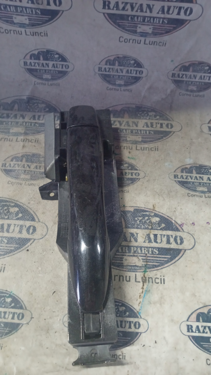 Maner exterior stanga spate Nissan Qashqai 2016