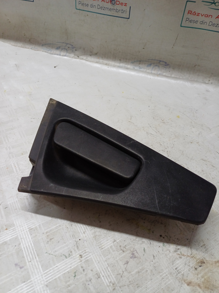 Maner exterior stanga spate Renault Clio 4 - Benzina 2015, 806061728R
