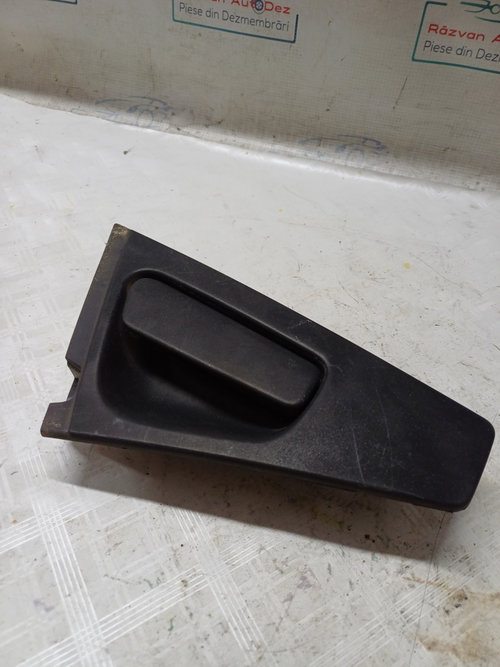 Maner exterior stanga spate Renault Clio 4 - Benzina 2015, 806061728R