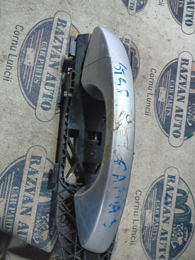Maner exterior stanga spate Skoda Fabia 3 2016