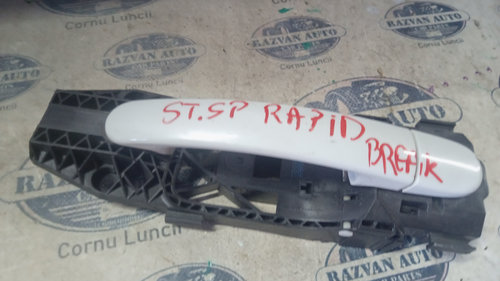 Maner exterior stanga spate Skoda RAPID 2015, BREAK