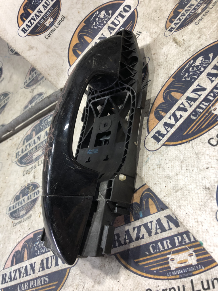 Maner exterior stanga spate Volkswagen Golf 6 2010