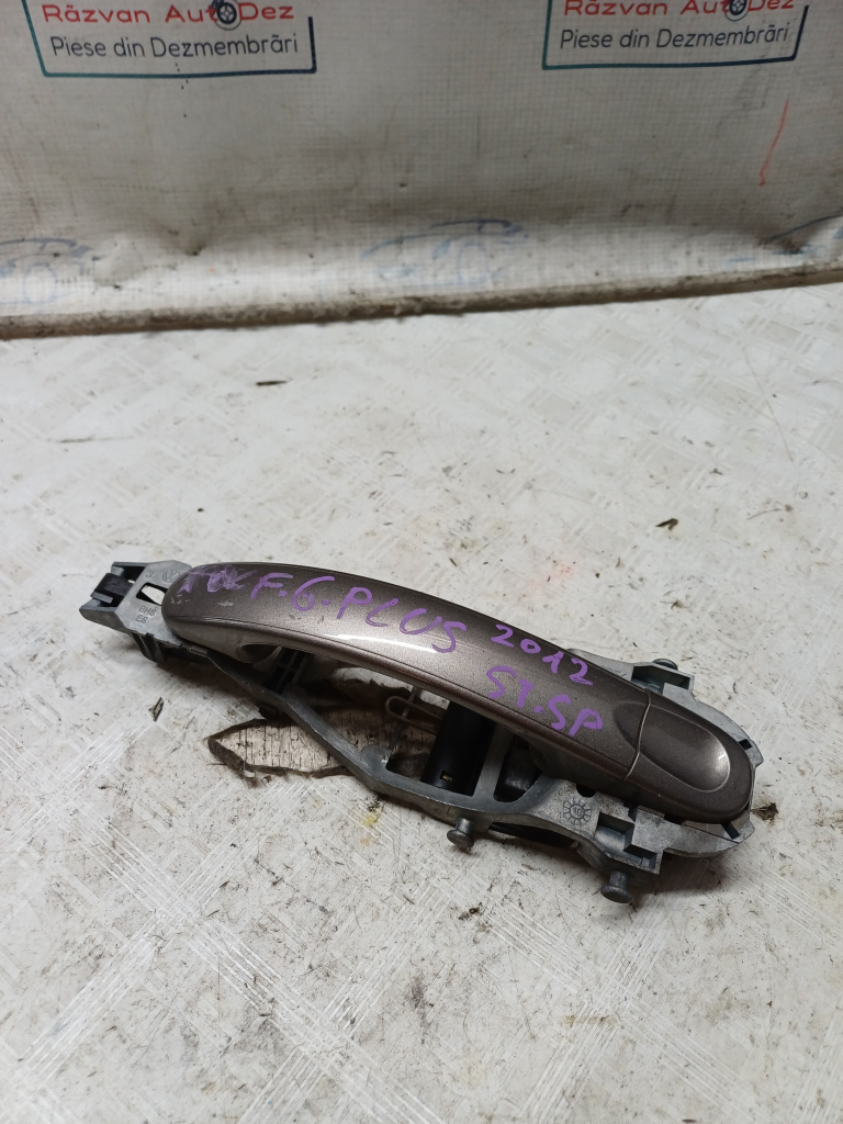 Maner exterior stanga spate Volkswagen Golf 6 Plus - Motorina 2012, -