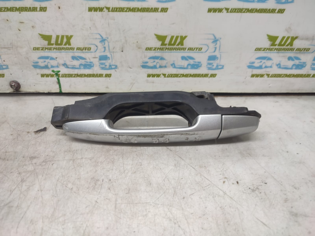 Maner exterior Toyota Rav 4 2 [facelift] [2003 - 2006] 2.0 d-4d 1CD-FTV