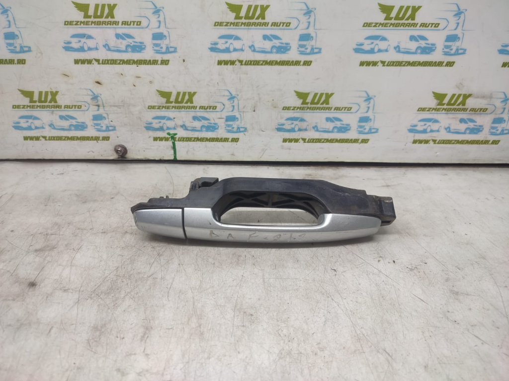 Maner exterior Toyota Rav 4 2 [facelift] [2003 - 2006] 2.0 d-4d 1CD-FTV
