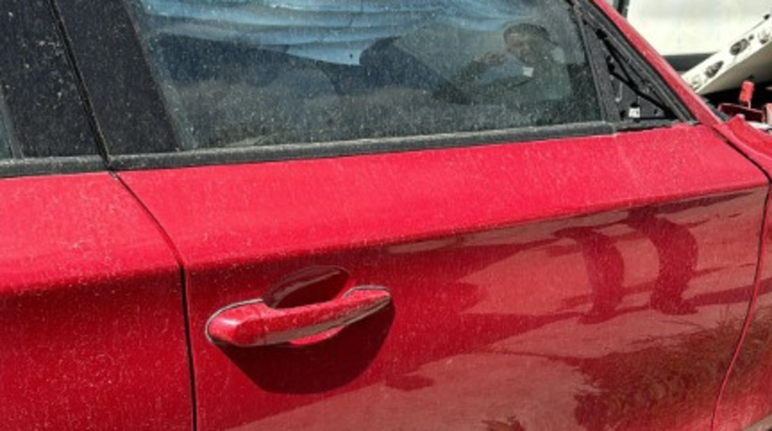 Maner exterior usa dreapta fata BMW 118D E87 an fab. 2011