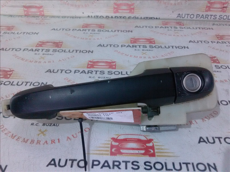 Maner exterior usa dreapta fata HYUNDAI I30