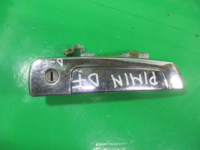 MANER EXTERIOR USA DREAPTA FATA MITSUBISHI PAJERO PININ FAB. 1999 – 2007 ⭐⭐⭐⭐⭐