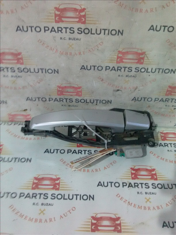 Maner exterior usa dreapta fata OPEL CORSA D