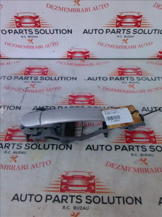 Maner exterior usa dreapta fata SKODA FABIA 2