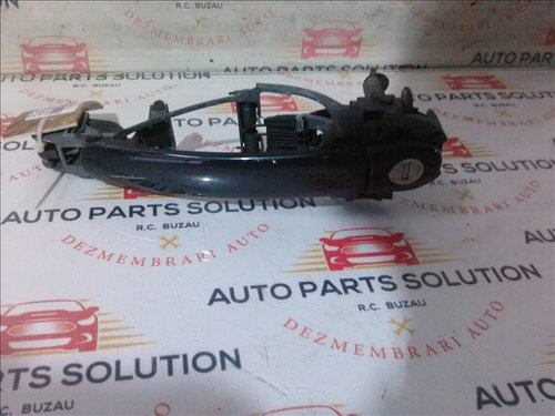 Maner exterior usa dreapta fata SKODA OCTAVIA 2 an fabr. 2011