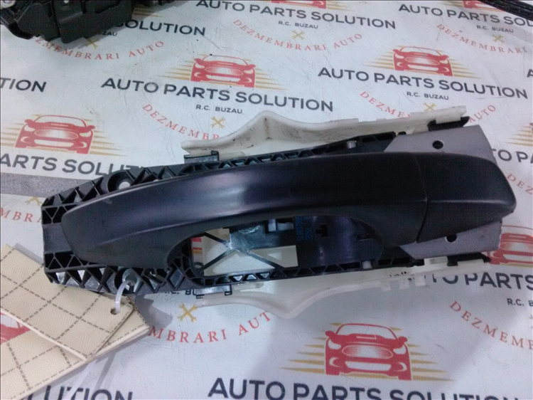 Maner exterior usa dreapta fata SKODA OCTAVIA 3