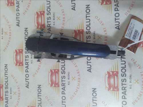 Maner exterior usa dreapta fata VOLKSWAGEN GOLF 5