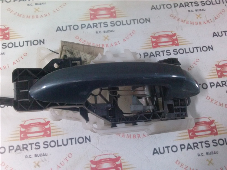 Maner exterior usa dreapta fata VOLKSWAGEN PASSAT B6