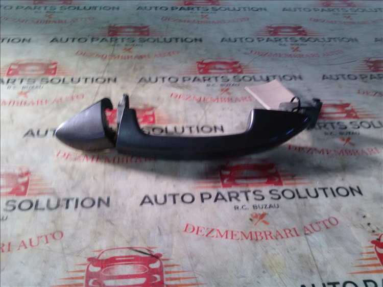 Maner exterior usa dreapta fata VOLKSWAGEN PASSAT B6