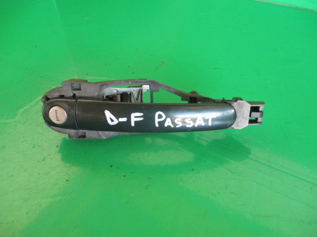 MANER EXTERIOR USA DREAPTA FATA VW PASSAT B5 FAB. 1996 - 2000 ⭐⭐⭐⭐⭐