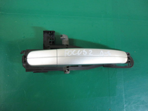 MANER EXTERIOR USA DREAPTA SPATE FORD FOCUS 2 FAB. 2004 – 2010 ⭐⭐⭐⭐⭐