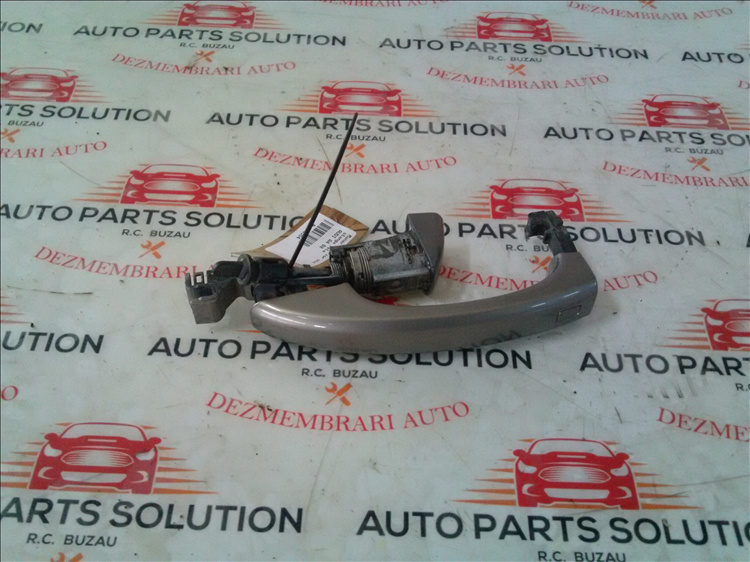 Maner exterior usa stanga fata AUDI A4 B8