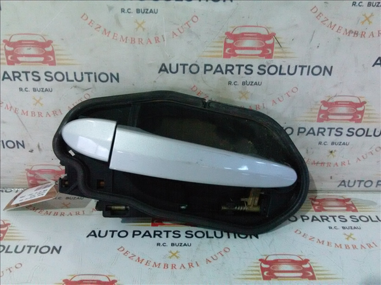 Maner exterior usa stanga fata BMW X3 an fabr. 2006