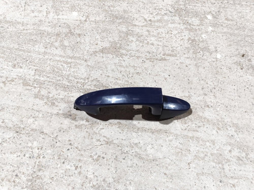 Maner exterior usa stanga fata Ford Fiesta VI 1.25 benzina an fab. 2008 - 2017