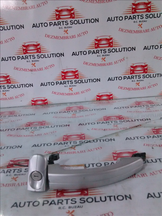 Maner exterior usa stanga fata FORD FOCUS 2