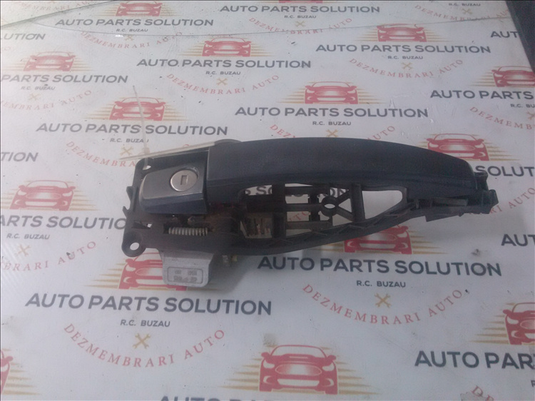 Maner exterior usa stanga fata OPEL CORSA D