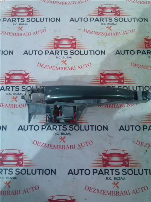 Maner exterior usa stanga fata Peugeot 207 an fabr. 2009