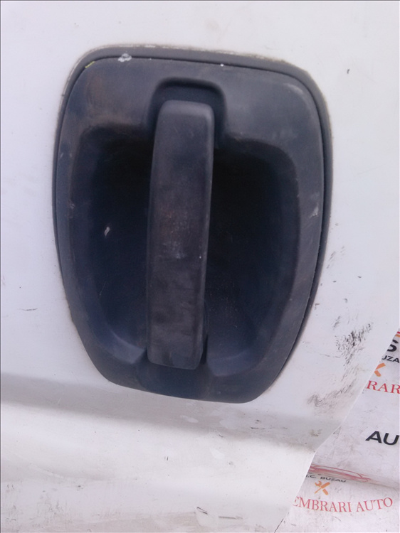 Maner exterior usa stanga fata PEUGEOT BOXER 2.2 D an fabr. 2015