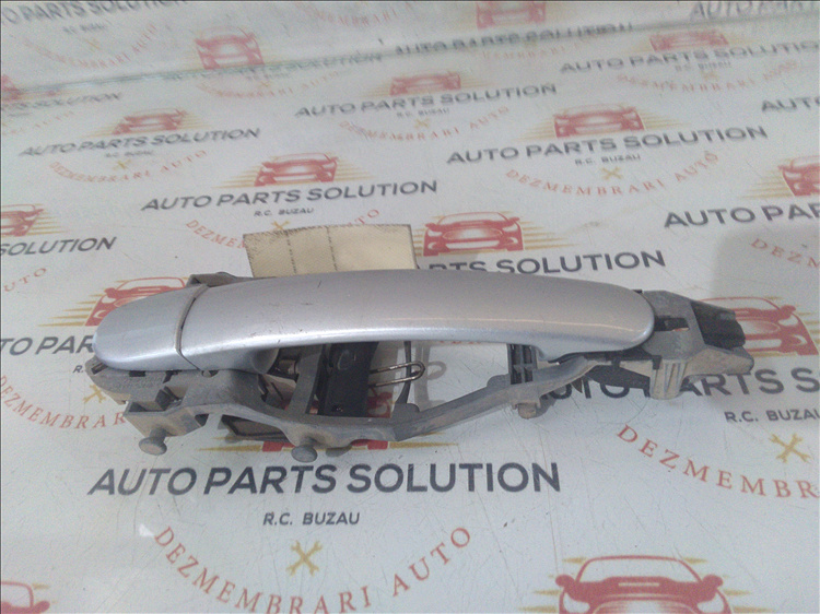 Maner exterior usa stanga fata SKODA FABIA 2