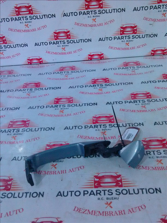 Maner exterior usa stanga fata VOLKSWAGEN PASSAT B7