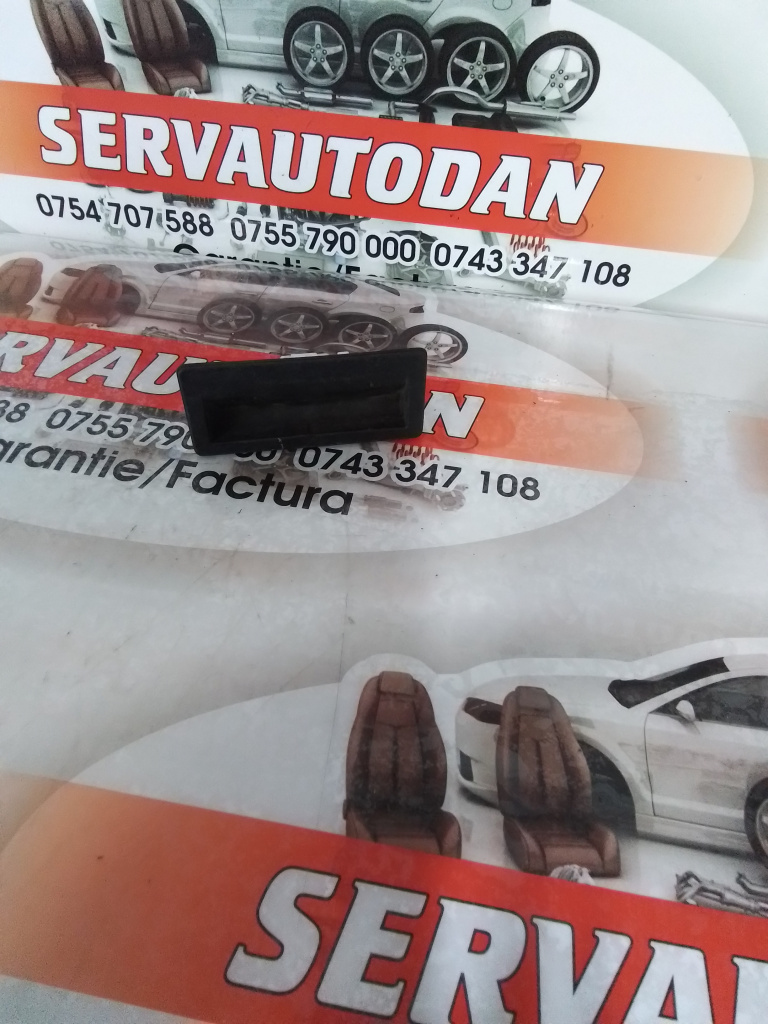 Maner haion Audi A4 (2008-2011) [8K2, B8] 2.0 Motorina 2009, 5N0827566