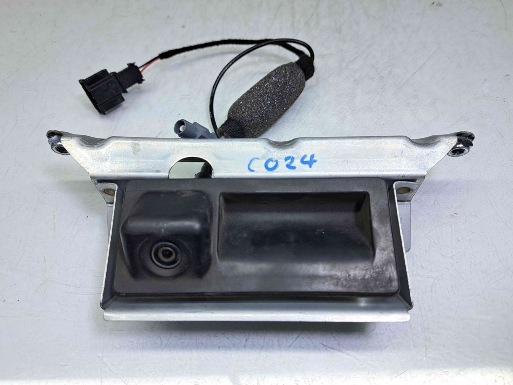 Maner haion Audi Q5 (8RB) Facelift [ Fabr 2008-2016] 8R0827569A