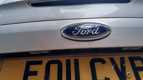 Maner haion Ford Mondeo Mk4 facelift an 2011sedan
