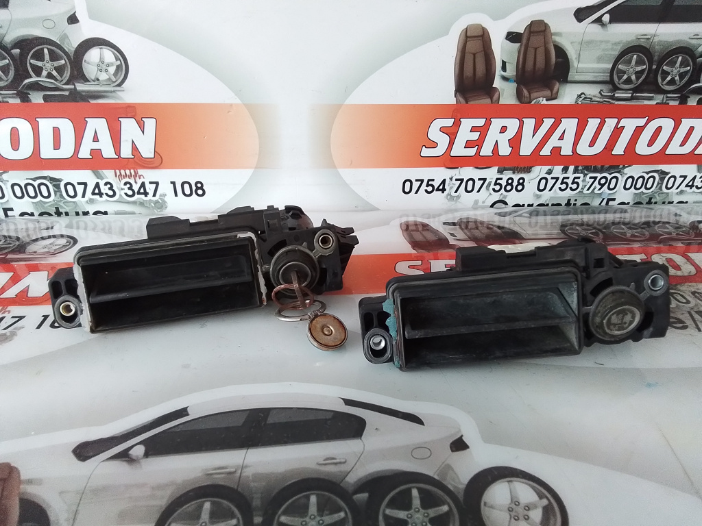 Maner haion Mercedes-Benz C-Class (2001-2007) [W203] 2.2 Motorina 2003, A2037500693