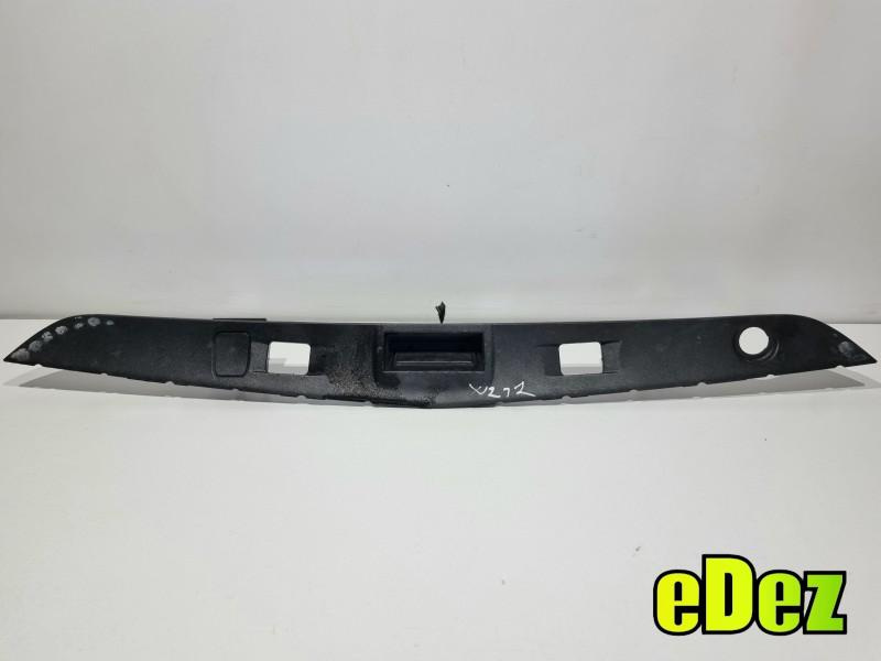 Maner haion Mercedes E-Class (2009->) [W212] A2127400793