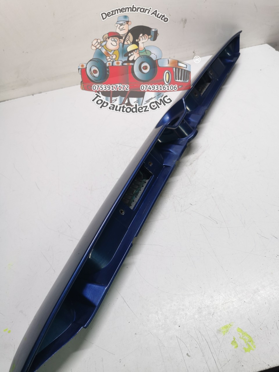 Maner haion Opel Zafira A suport lampi numar 90579631