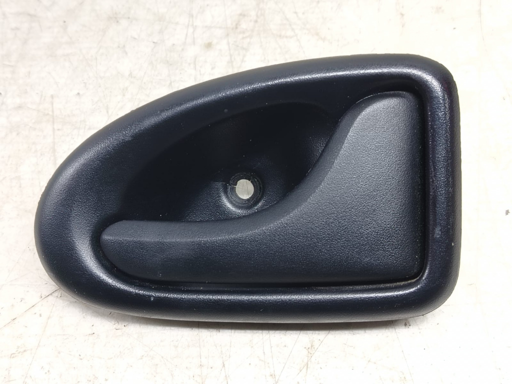 Maner interior 7700830079 Dacia Logan [facelift] [2007 - 2012] 1.5 DCI K9K792