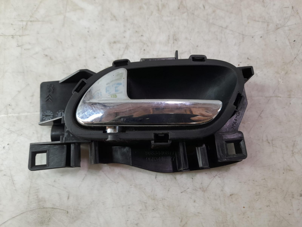 Maner interior 9683446177 Peugeot 3008 [2010 - 2013] 1.6 hdi 9HD