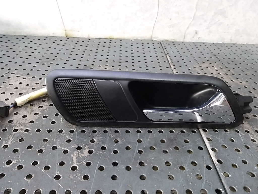 Maner interior boxa tweeter usa dreapta spate vw passat b6 3c 3c4839114 3c0035411a