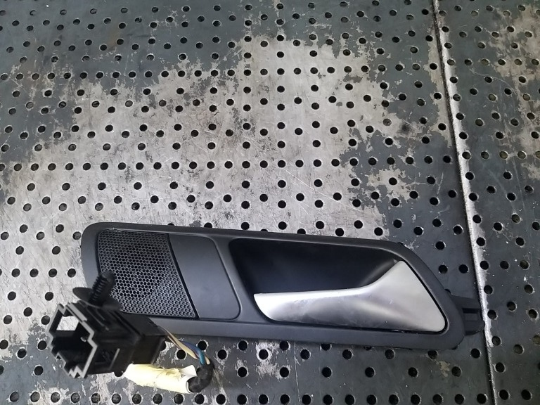 Maner interior boxa tweeter usa dreapta spate vw passat b6 3c 3c4839114 3c8035411a
